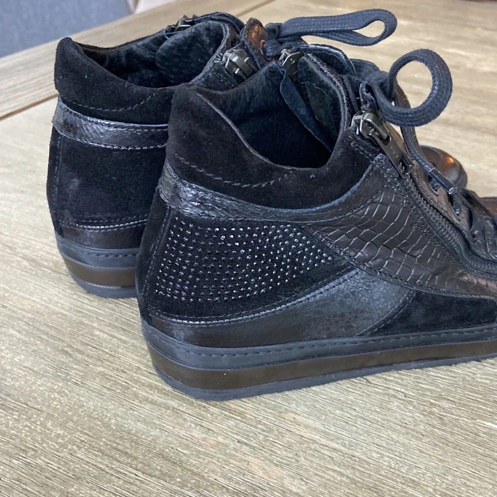 Khrio Wedge Bootie